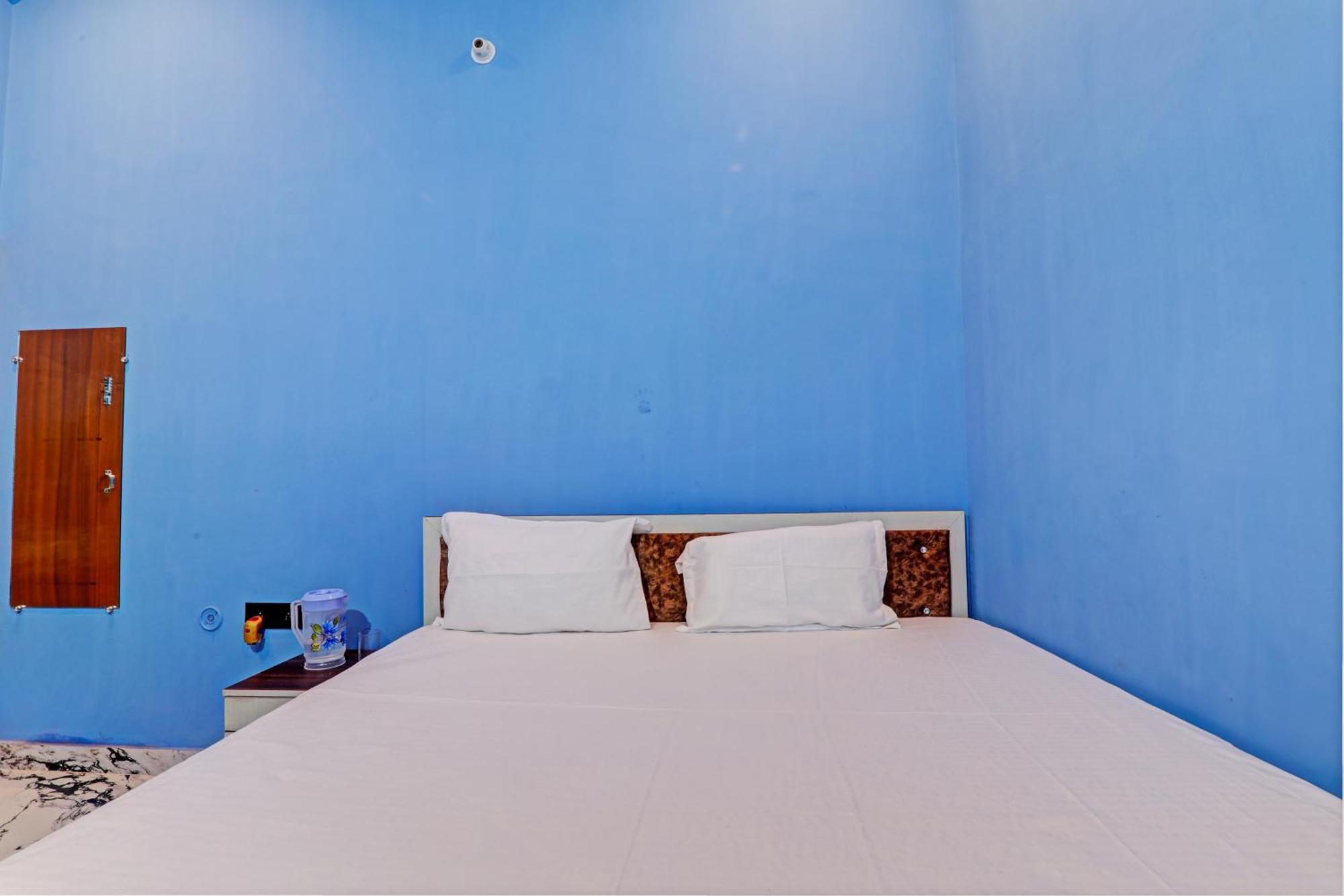 Oyo Green Valley Guest House Sultānpur Екстериор снимка